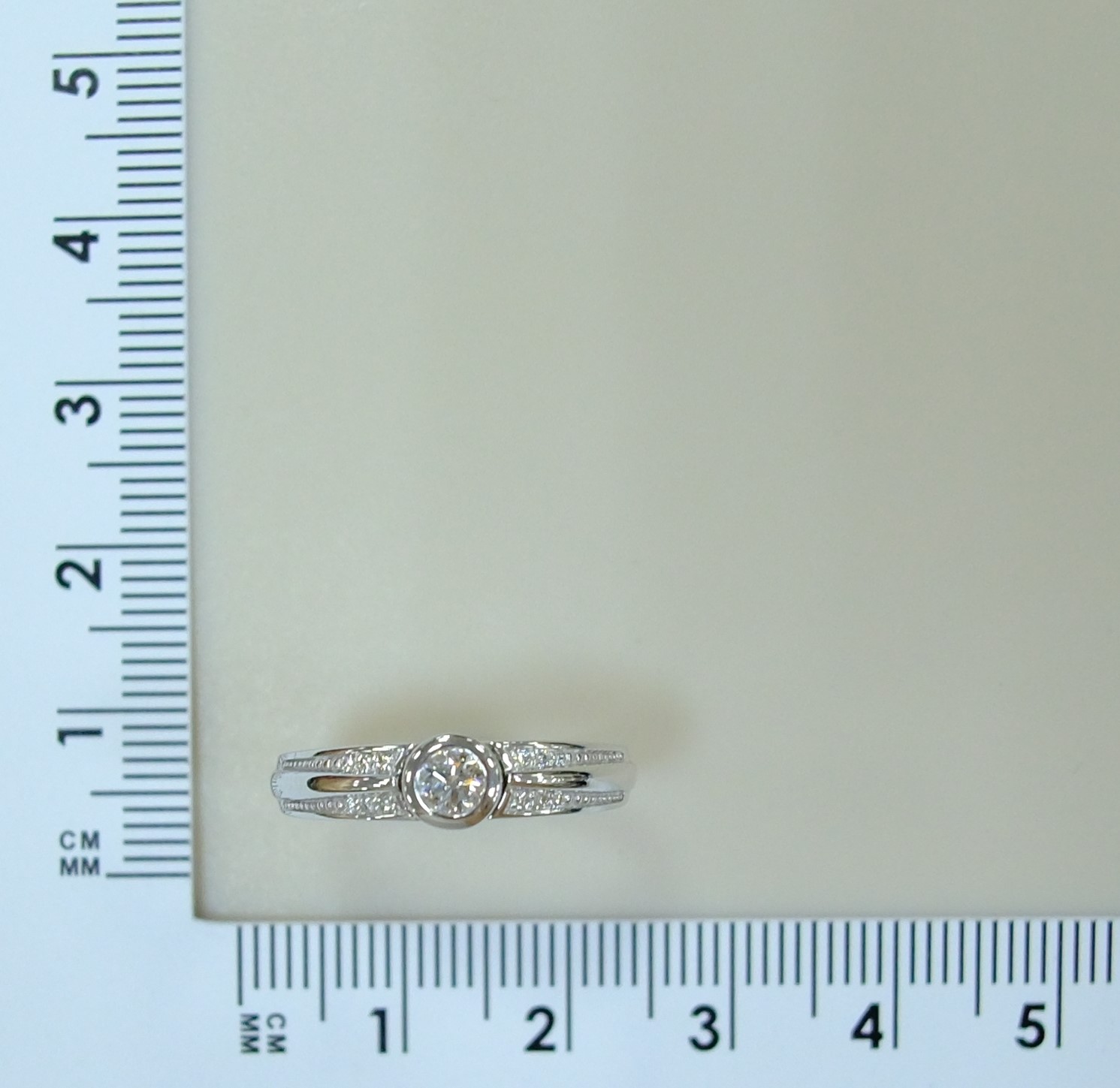 10311-001333 Кольцо (Au 585)
